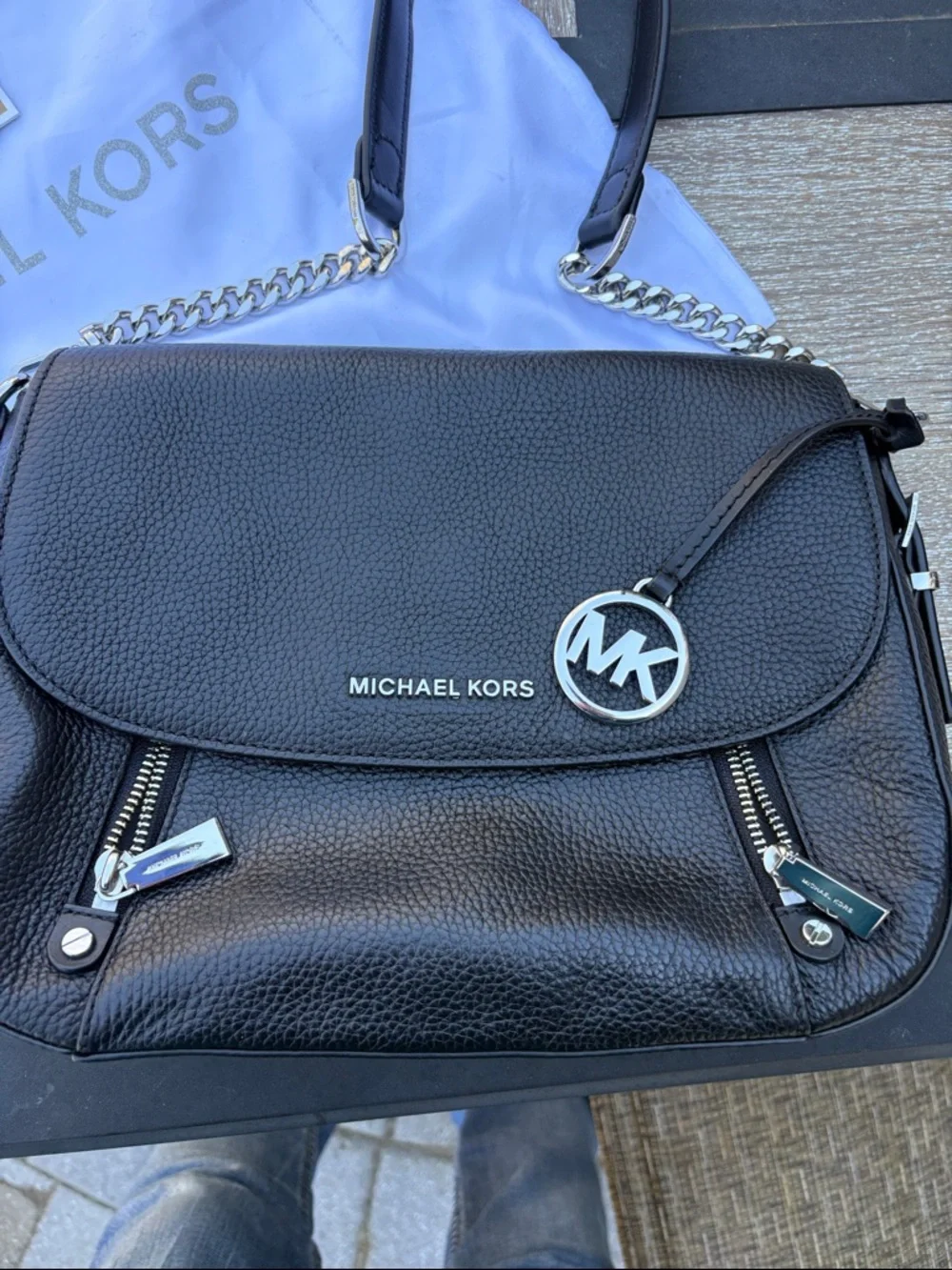 Michael Kors Black Pebbled Leather Shoulder Bag with branded dusty - Picture 2 of 7